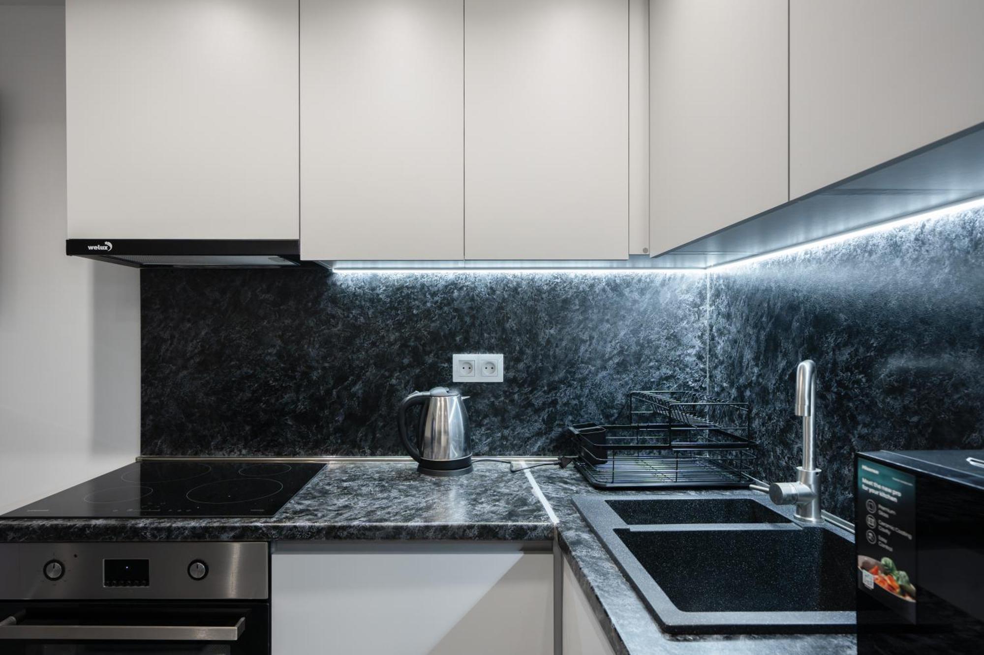 Ris Central Apartments Ереван Стая снимка