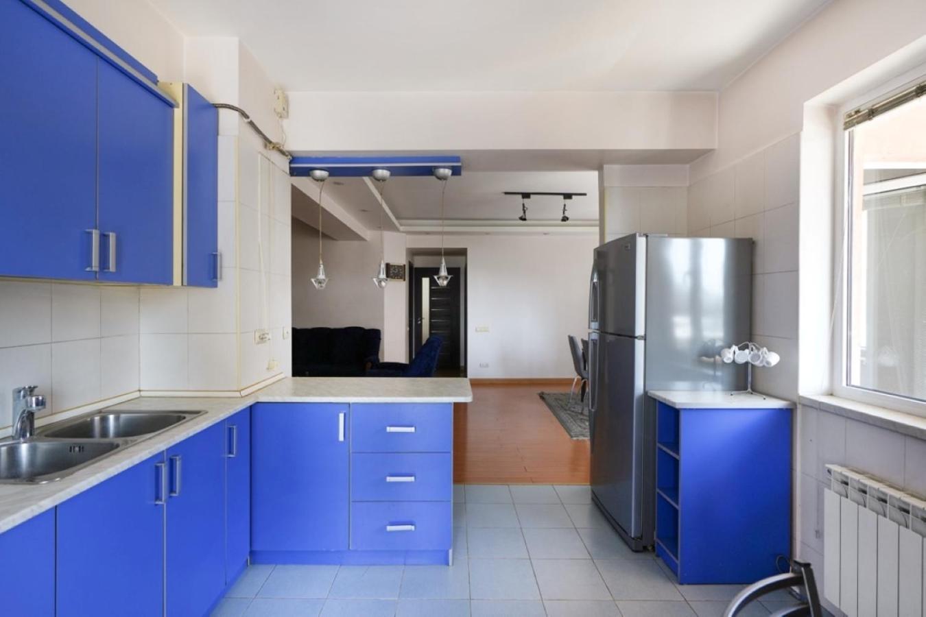 Ris Central Apartments Ереван Екстериор снимка